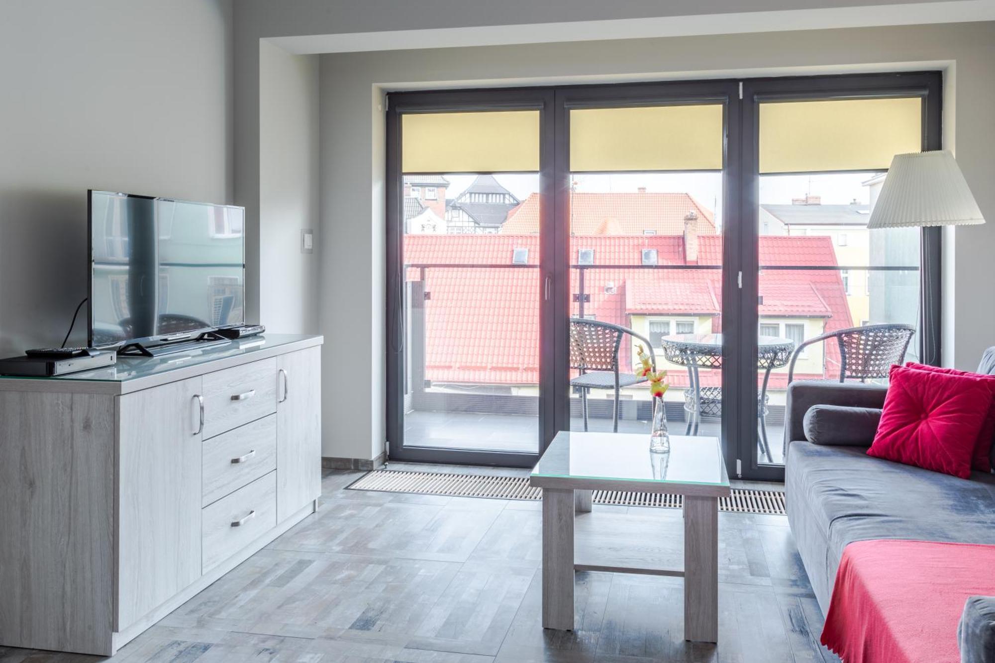 Apartamenty Baltyckie - Bulwar Portowy - Widok Na Port, Centrum, Najlepsza Lokalizacja W Ustce Ustka Phòng bức ảnh