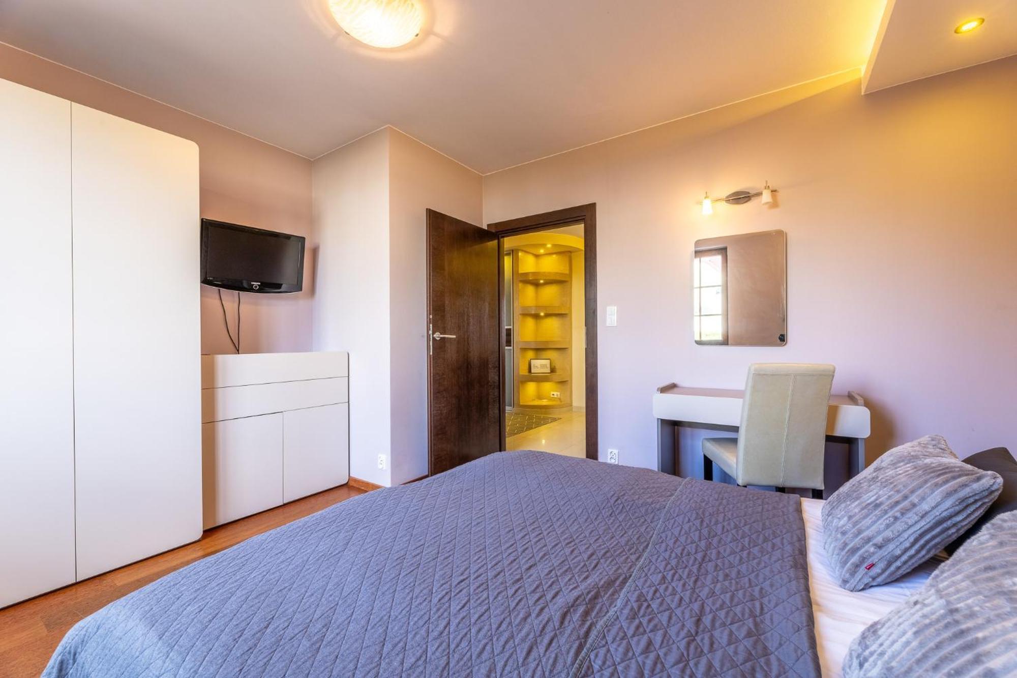 Apartamenty Baltyckie - Bulwar Portowy - Widok Na Port, Centrum, Najlepsza Lokalizacja W Ustce Ustka Phòng bức ảnh